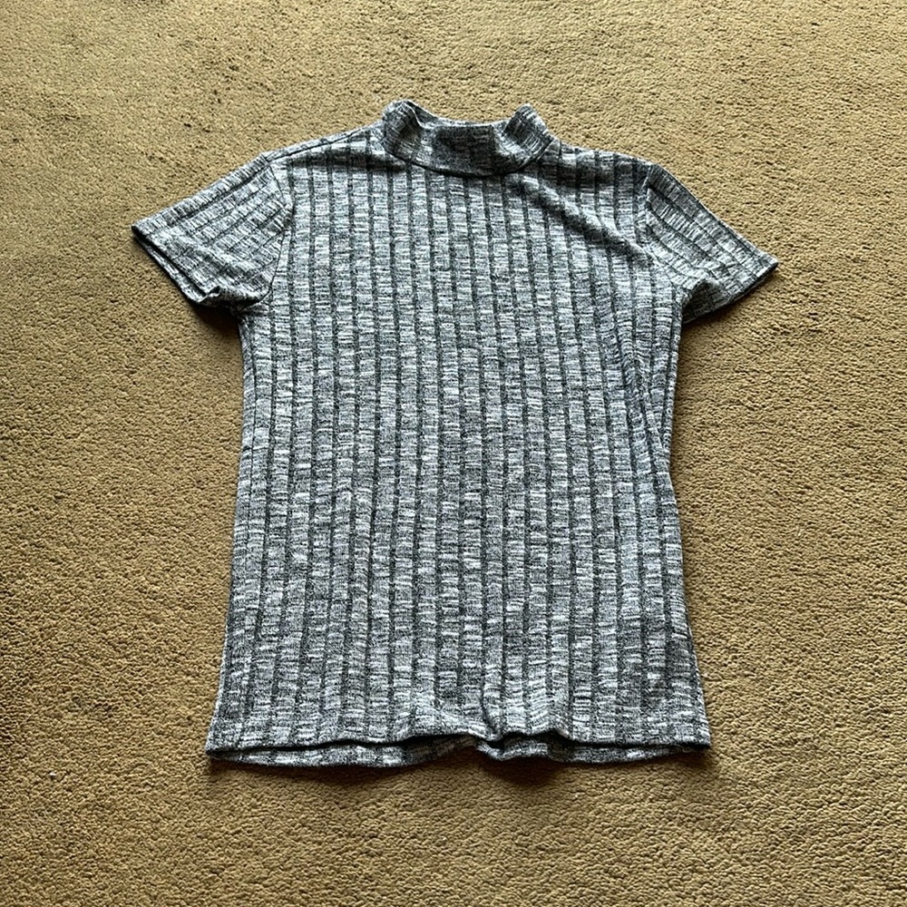 Prince Fox Short Sleeve Turtle Neck